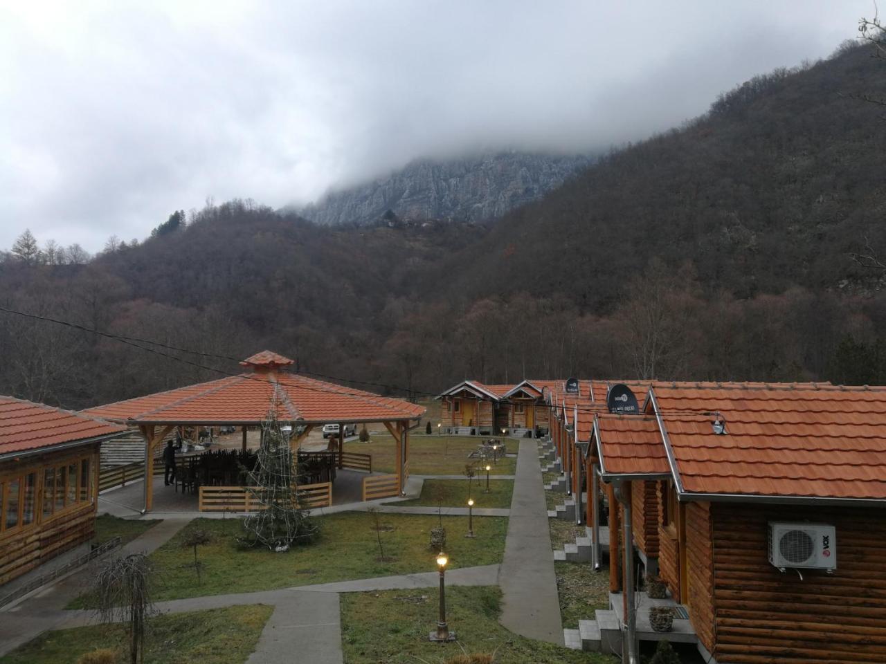 Hotel Juzni Vetar Trnski Odorovci Exteriér fotografie